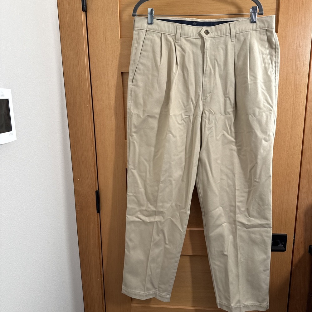 Vintage Dockers Mens 36x29 Pleated Chino Pants Khaki Tan Cotton Made in USA Y2K